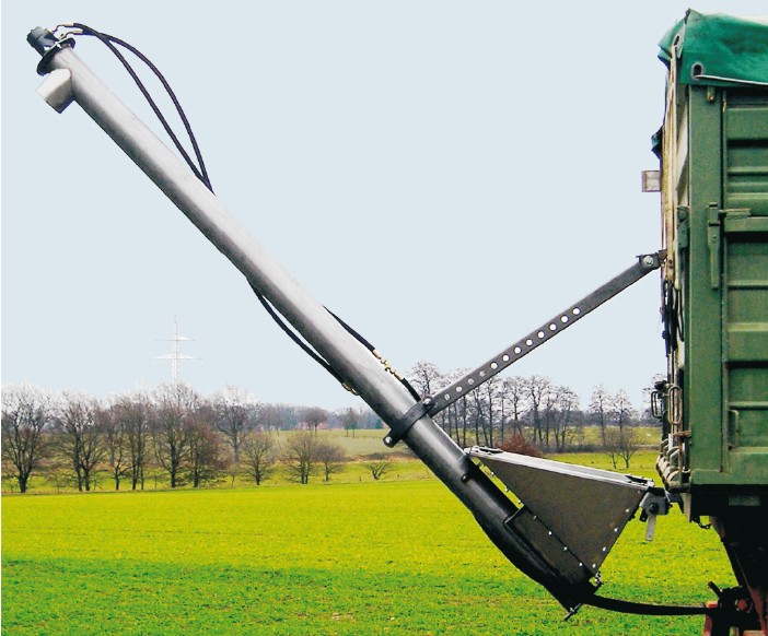 Stainless steel loading auger with hydraulic drive, type DS 150